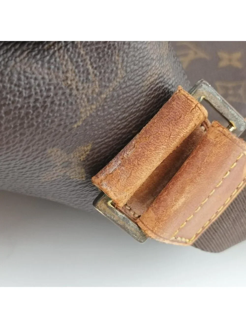 Louis Vuitton Aves Messenger Brown Monogram Canvas Leather
